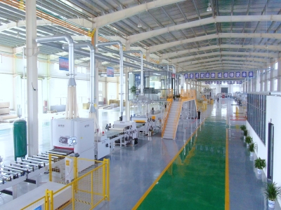 外墻保溫裝飾一體化系統(tǒng)生產(chǎn)線：高效節(jié)能、智能環(huán)保的建筑生產(chǎn)利器